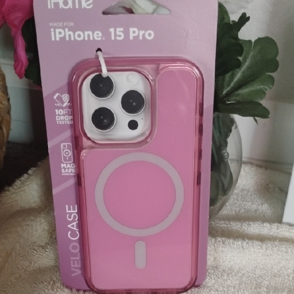iHome Velo Case  for iPhone 15 Pro
